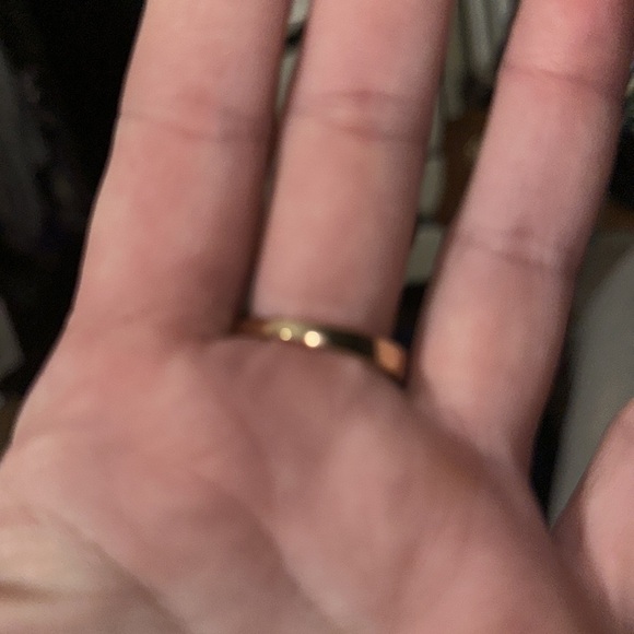 NWOT torrid gold band with square diamonds size ten -13 fits all five fingers - Picture 3 of 3